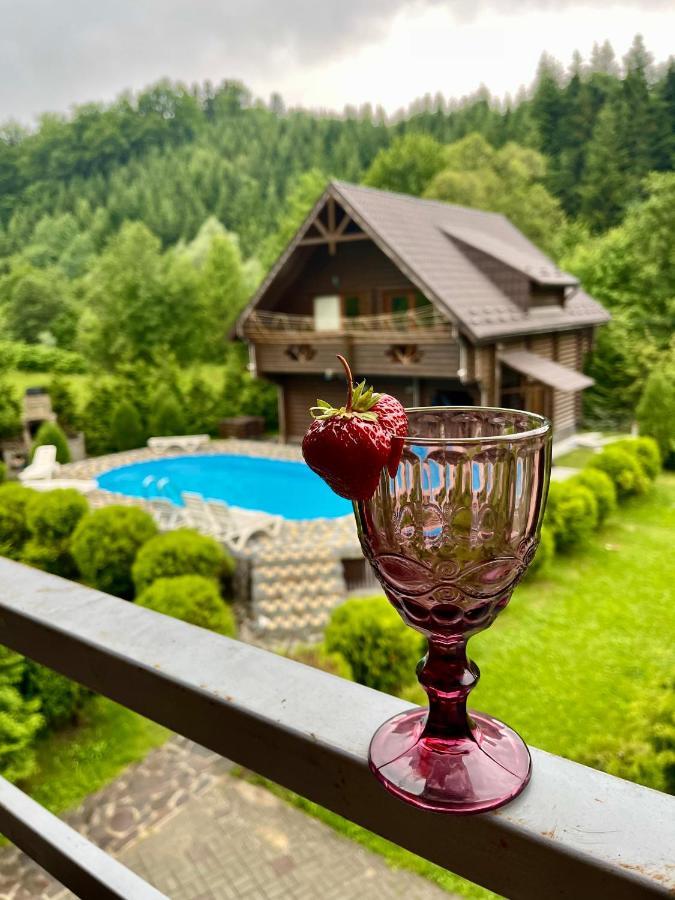 Goral Cottage In Migovo Bagian luar foto