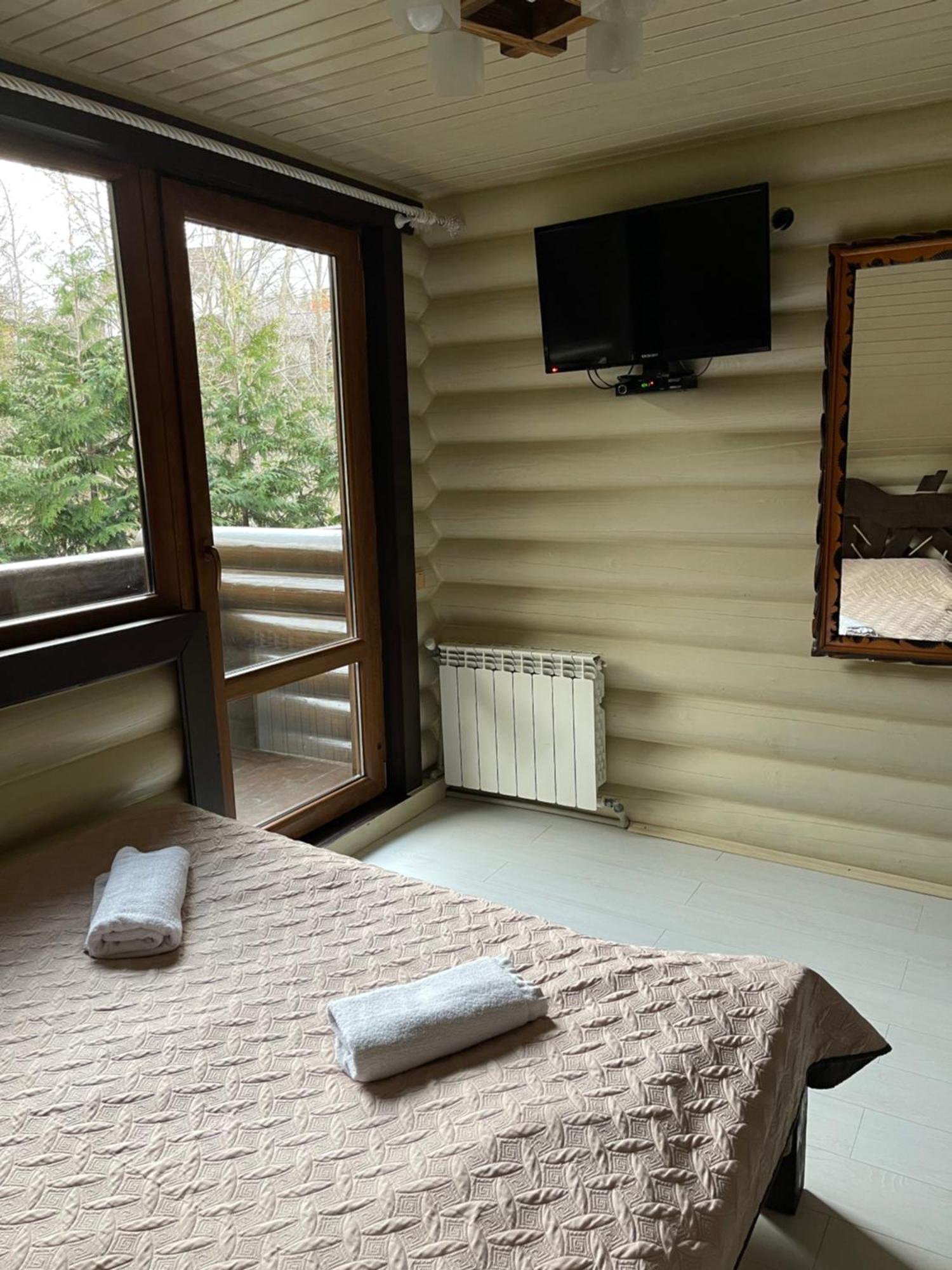 Goral Cottage In Migovo Bagian luar foto